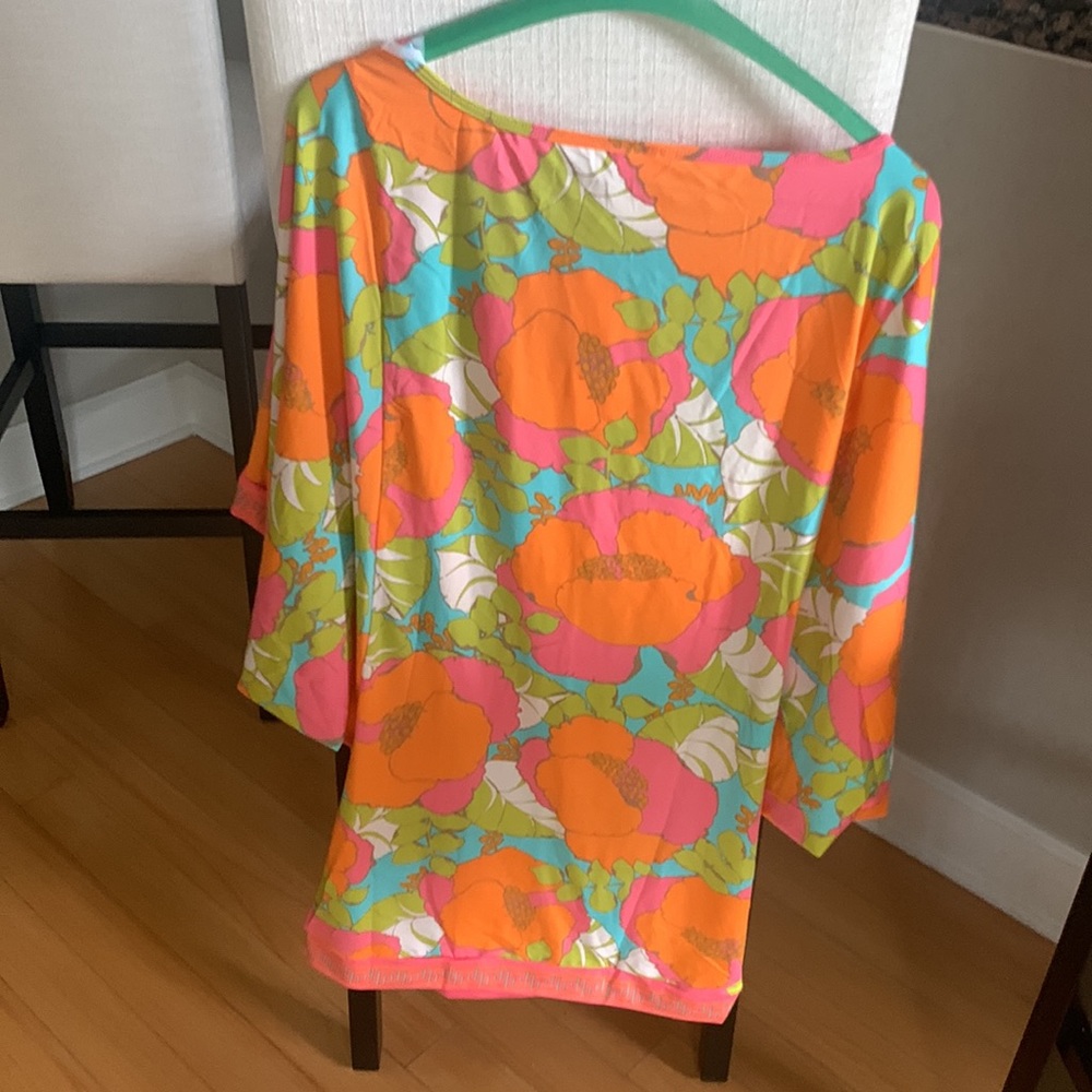 Trina Turk swim cover up sz L like new. Worn once - Picture 5 of 6
